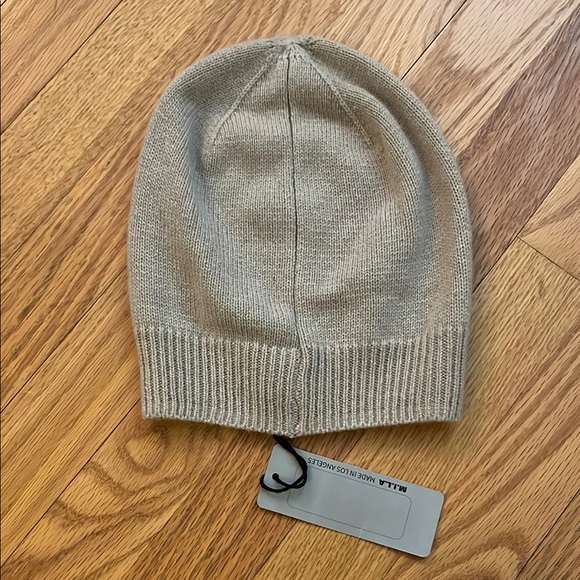 NWT M.I.L.A. 100% Cashmere Beige Knit Beanie Winter Hat Luxury Made USA - Picture 2 of 6